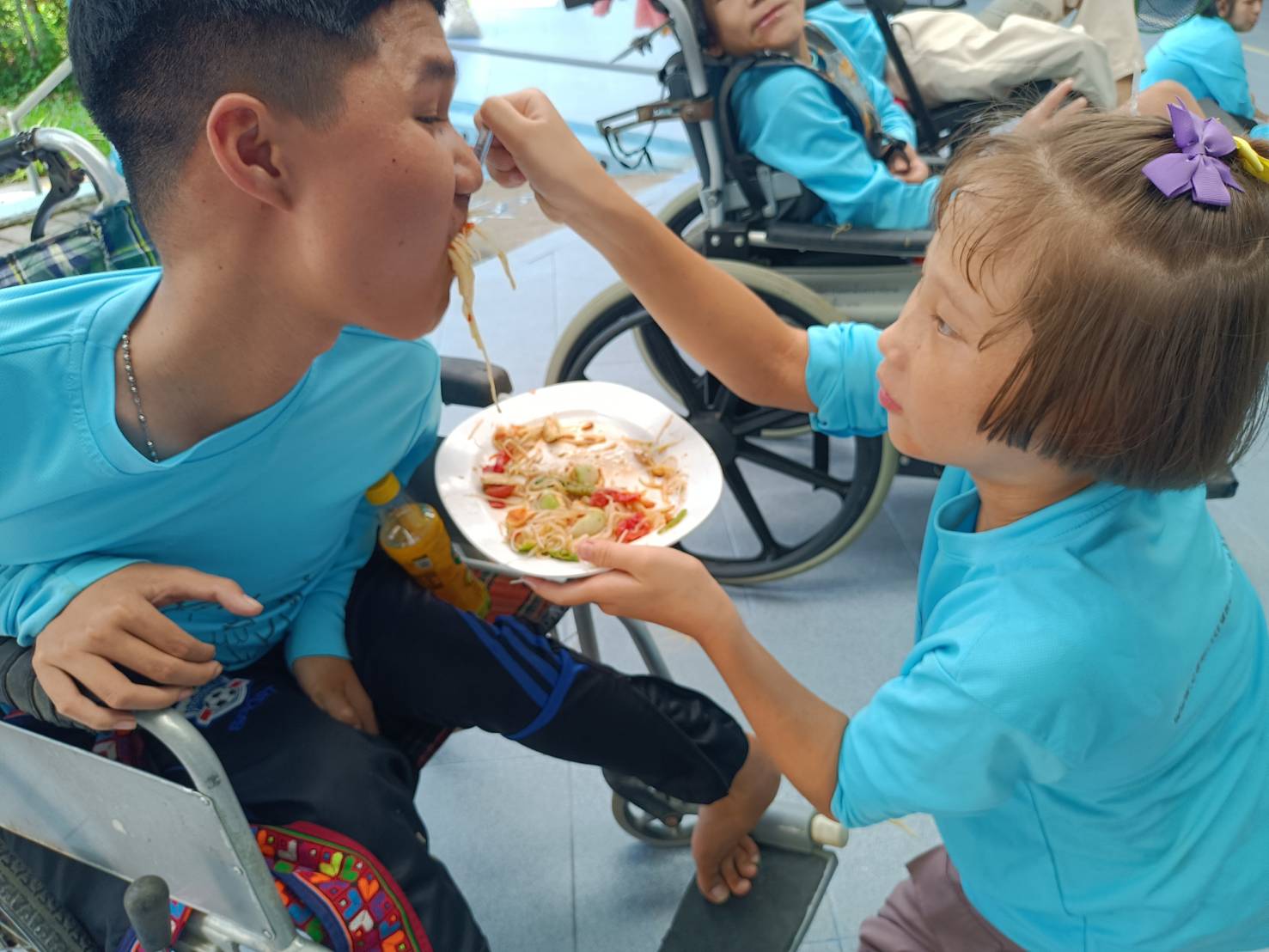 กิจกรรมทำ “ส้มตำ” ของเด็ก ๆ บ้านเกื้อกูล