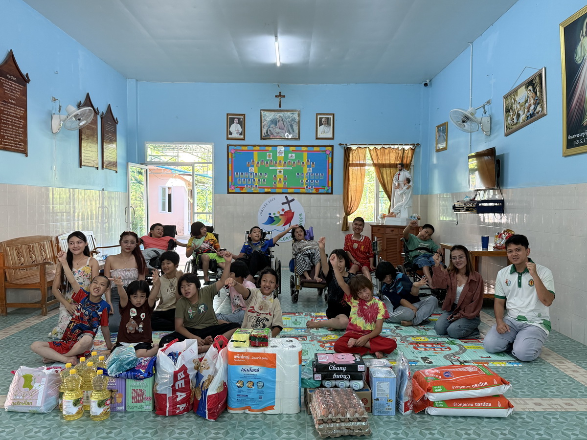 ขอกราบขอบคุณจากใจอย่างสุดซึ้ง กันยายน 2568 ขอกราบขอบคุณจากใจอย่างสุดซึ้ง กันยายน 2568