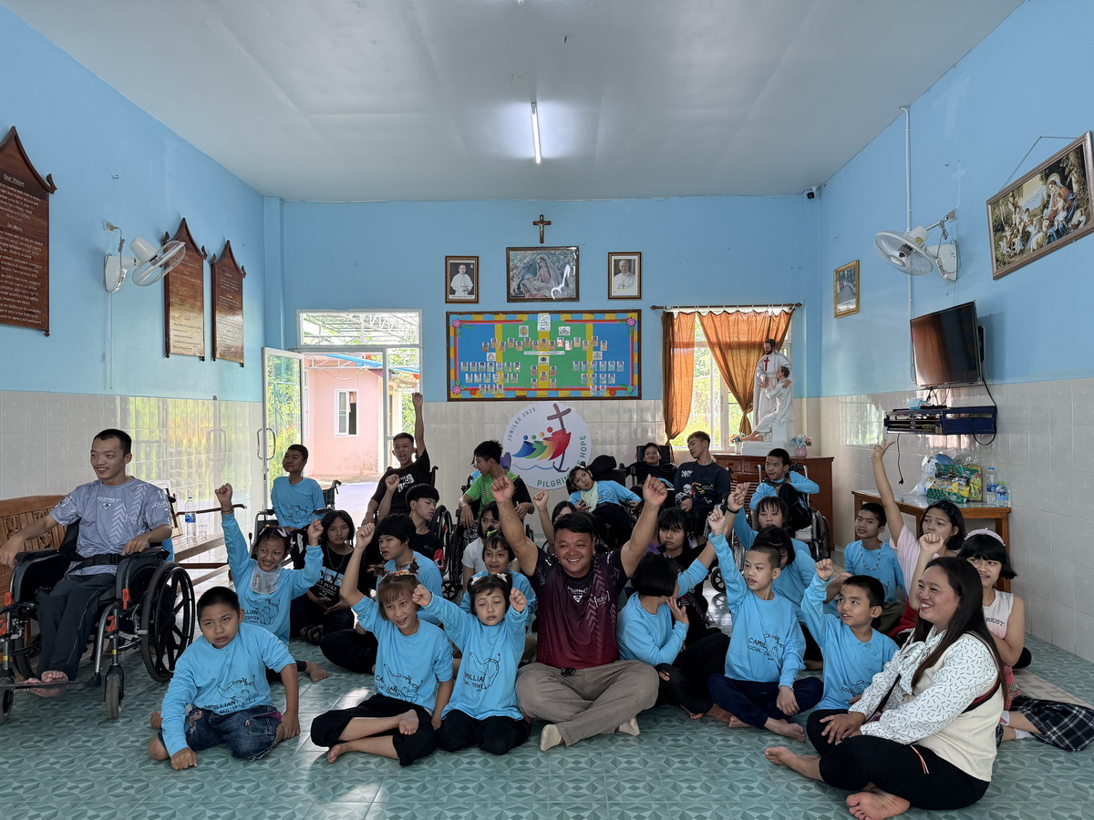 ขอกราบขอบคุณจากใจอย่างสุดซึ้ง กันยายน 2568 ขอกราบขอบคุณจากใจอย่างสุดซึ้ง กันยายน 2568