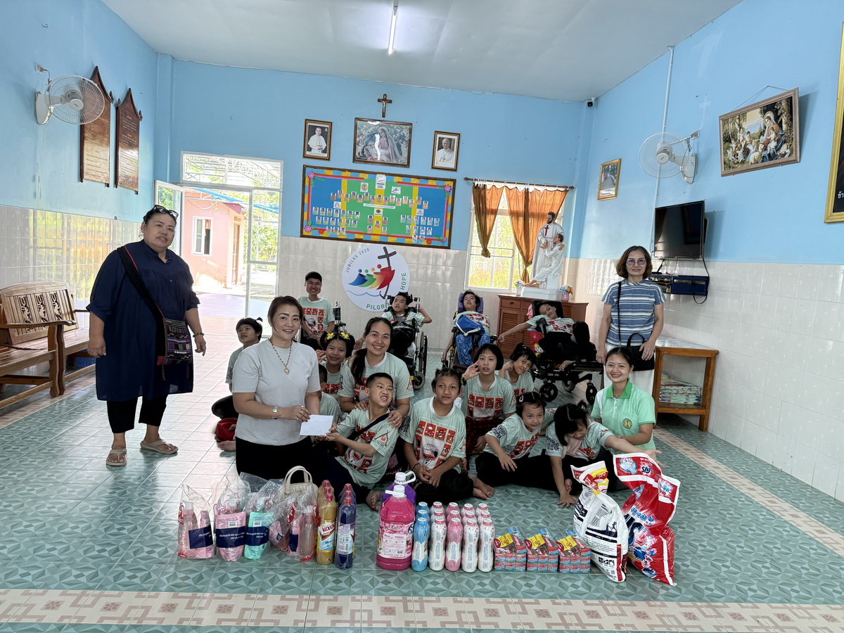 ขอกราบขอบคุณจากใจอย่างสุดซึ้ง กันยายน 2568 ขอกราบขอบคุณจากใจอย่างสุดซึ้ง กันยายน 2568