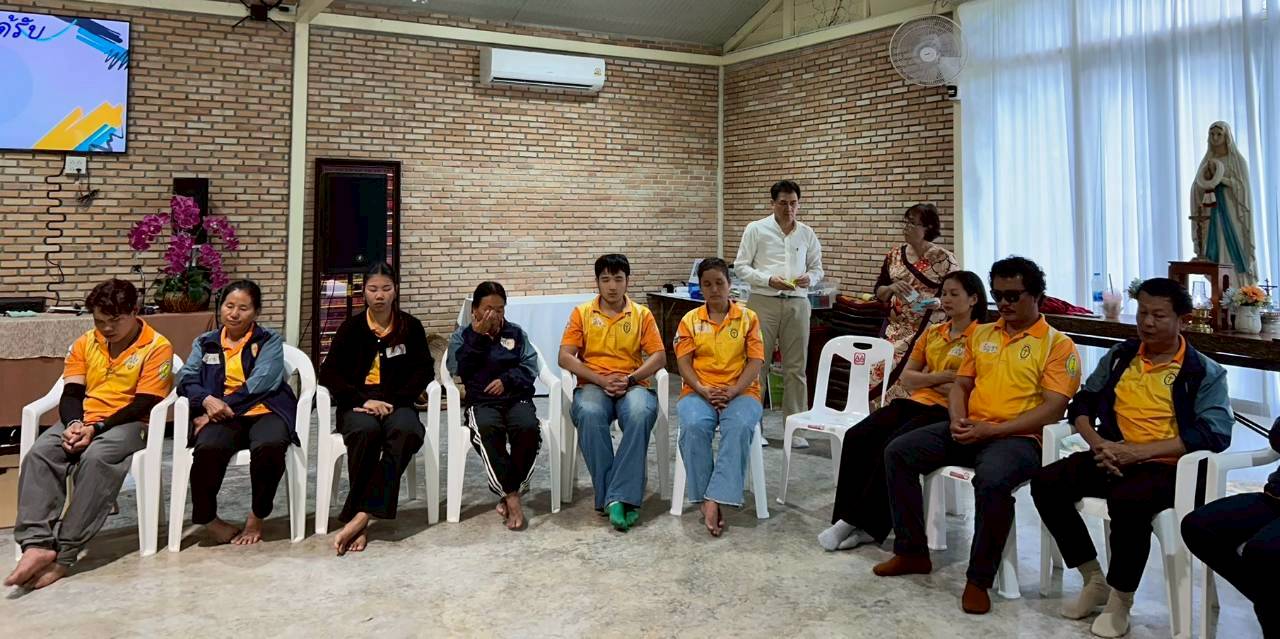 กิจกรรม "ฟื้นฟูพลัง การดูแลด้วยหัวใจ"