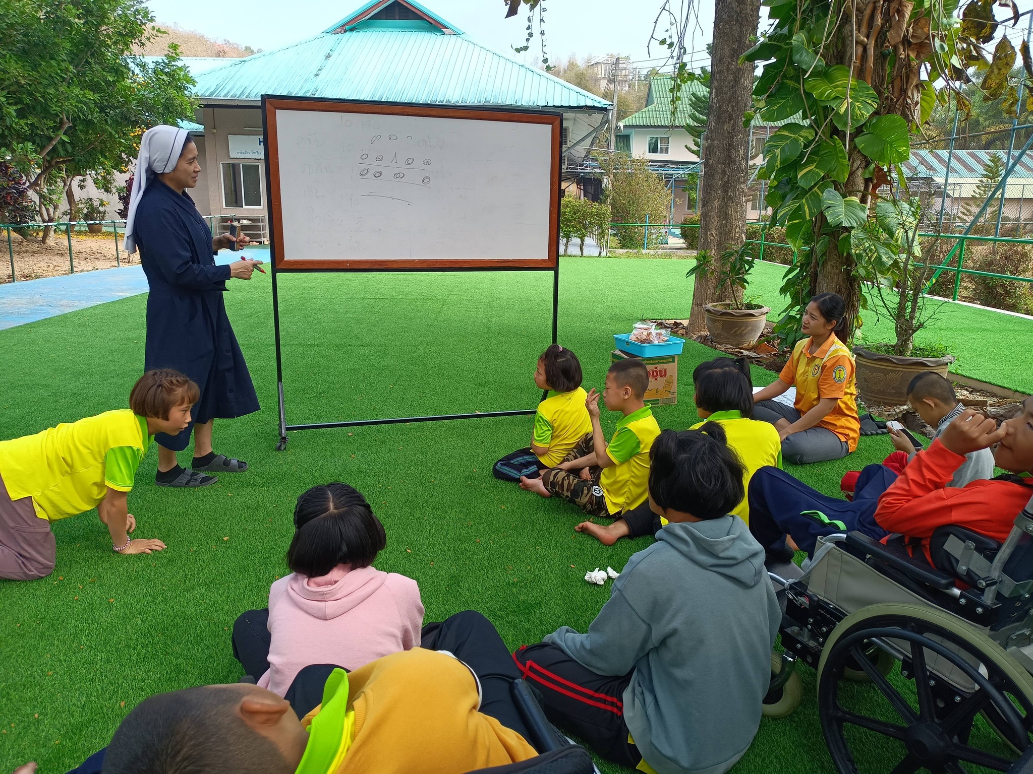 เสริมพลังชีวิตผ่านการศึกษาและการลงมือทำ